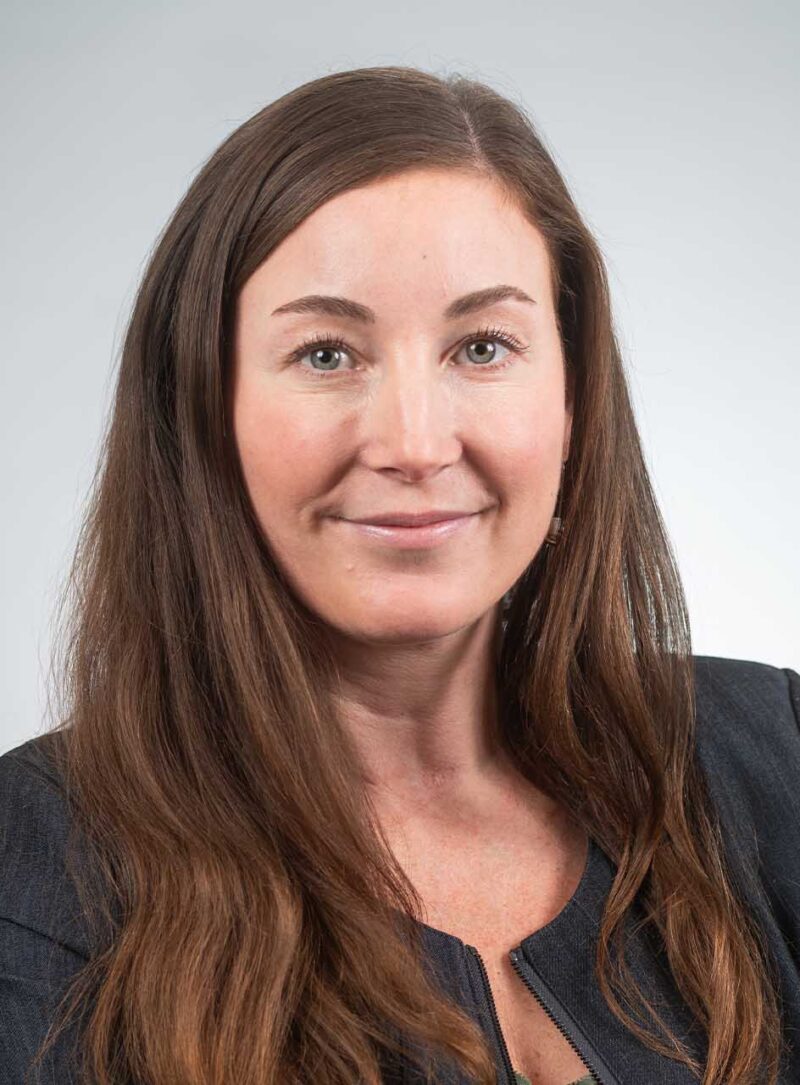 Renee L Mobbs headshot